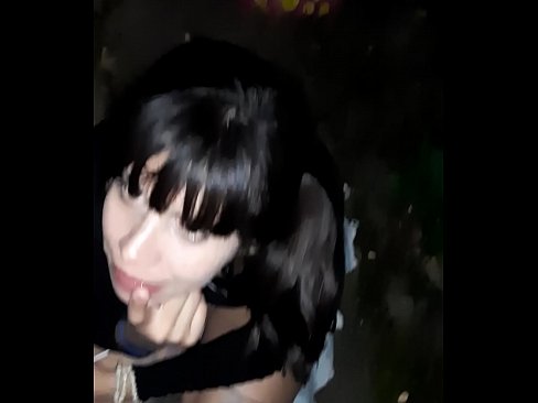 ❤️ Op der Strooss geschwollen Penis am Austausch fir Séissegkeeten Sexvideo op lb.sexygirlspics.ru ❤