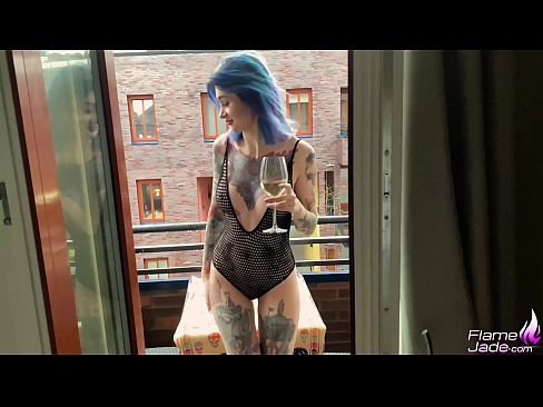 ❤️ Enormt Meedchen suckt mat engem Gulp a fuckt passionéiert ënner dem oppenen Himmel Sexvideo op lb.sexygirlspics.ru ❤